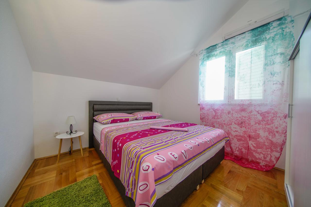 Ivan Apartment Makarska