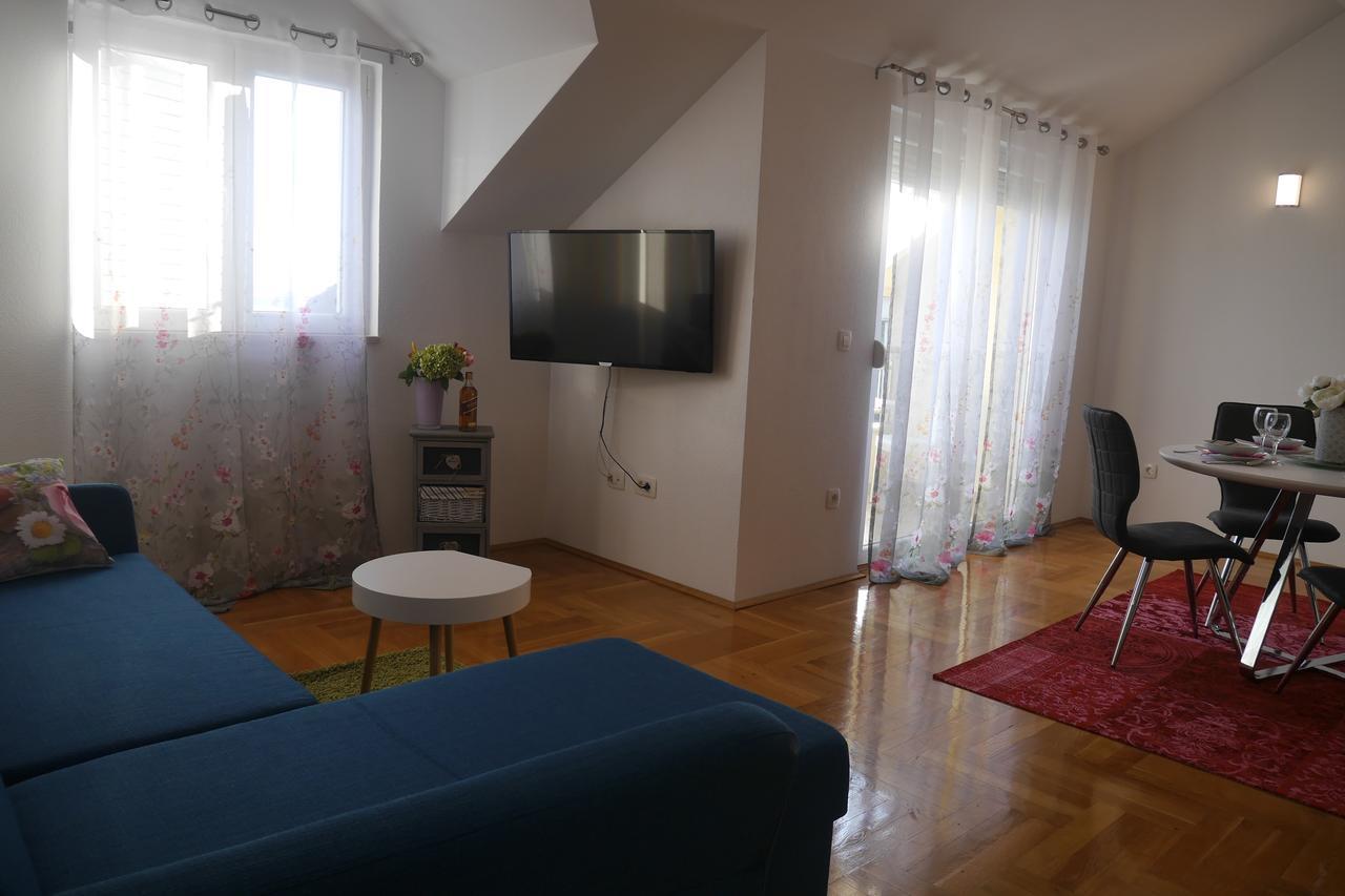 Apartment Ivan Makarska